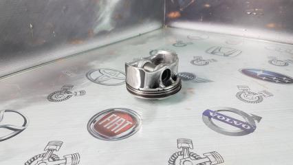 Поршень Mazda Mazda3 BM PE-VPS 2009 (б/у)