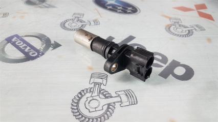 Датчик положения коленвала Toyota Probox NCP58G 1NZ-FE 2004 (б/у)