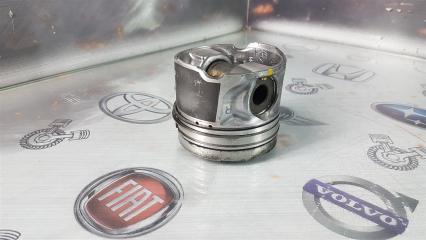 Поршень Toyota Land Cruiser VDJ200 1VD-FTV 2014 (б/у)