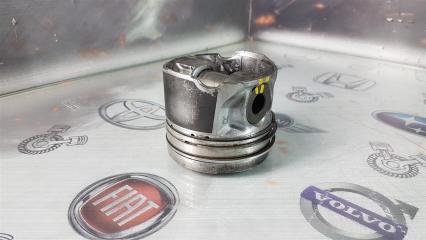 Поршень Toyota Land Cruiser VDJ200 1VD-FTV 2014 (б/у)