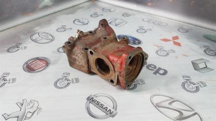 Корпус термостата Toyota Dyna XZU421 S05D 2004 (б/у)