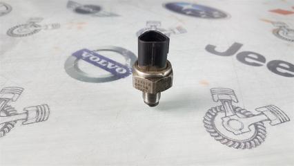 Датчик давления топлива Toyota Vista Ardeo SV50 3S-FSE 2000 (б/у)