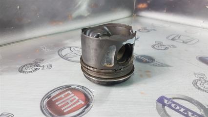 Поршень Mercedes-Benz M-class W164 OM642DE30LA 2010 (б/у)
