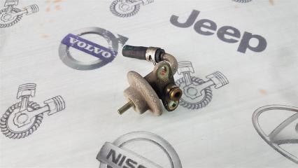 Регулятор давления топлива Toyota Corolla AE111 4A-FE 2000 (б/у)