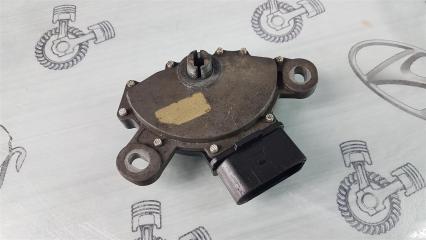 Датчик положения селектора АКПП Volkswagen Passat B6 BVY 2008 (б/у)
