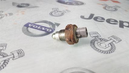 Датчик заднего хода Toyota Auris ZRE151 1ZR-FE 2008 (б/у)