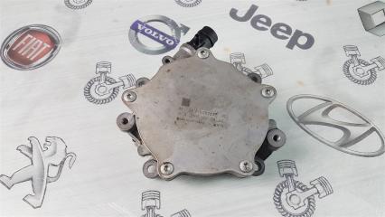 Насос вакуумный Mercedes-Benz C-Class W205 M274E16 2014 (б/у)