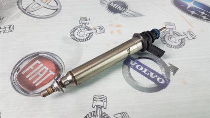 Форсунка Mercedes-Benz C-Class W205 M274E16 2014 (б/у)