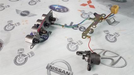 Соленоид АКПП Nissan Wingroad WFY11 QG18DE 2000 (б/у)