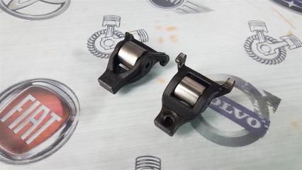 Рокер Nissan Bluebird ENU14 SR18DE 1998 (б/у)