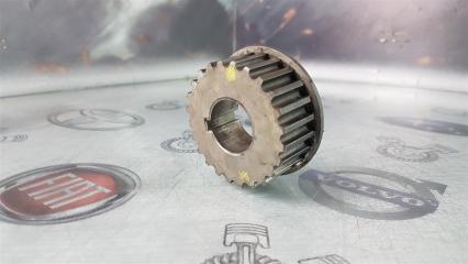 Шестерня коленвала Toyota Corolla AE111 4A-FE 2000 (б/у)