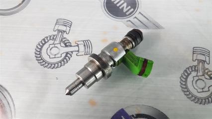 Форсунка Toyota Avensis AZT250 1AZ-FSE 2004 (б/у)