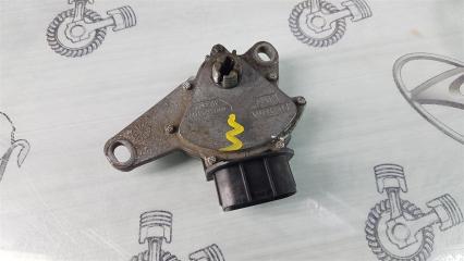 Датчик положения селектора АКПП Toyota Ist NCP60 2NZ-FE 2002 (б/у)