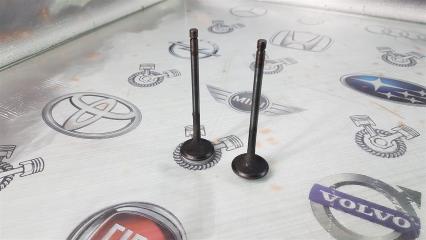 Клапан выпускной Mitsubishi Colt Z21A 4A90 2004 (б/у)