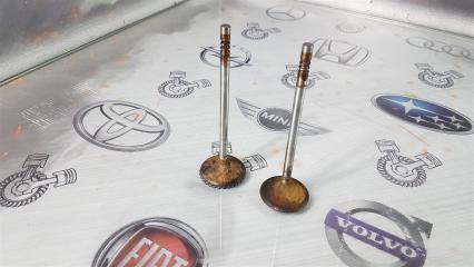 Клапан впускной Ford Escape AJ 2004 (б/у)