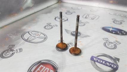 Клапан впускной Subaru Forester SF EJ20J 1999 (б/у)