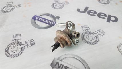 Регулятор давления топлива Toyota Carina AT212 5A-FE 1999 (б/у)