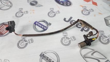 Датчик положения коленвала Toyota Corolla ZZE120 4ZZ-FE 2002 (б/у)