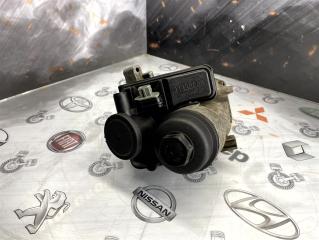 Корпус масляного фильтра Volvo S60 B5244S (б/у)