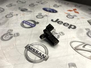Датчик положения распредвала Nissan Elgrand APWE50 VQ35DE 2000 (б/у)