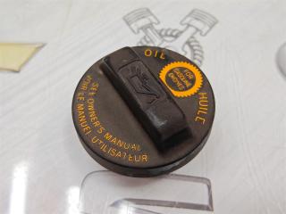 Крышка маслозаливной горловины Honda Civic D14Z6 (б/у)