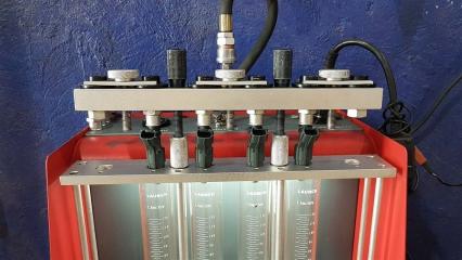 Форсунка Toyota Corolla ZZE121 3ZZ-FE 2005 (б/у)