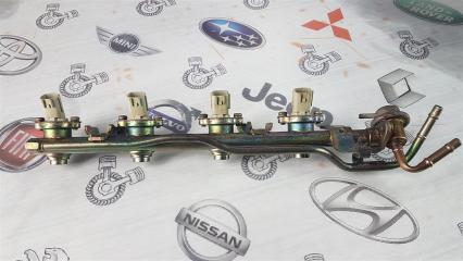 Форсунка Nissan Cube AZ10 CGA3DE 2000 (б/у)