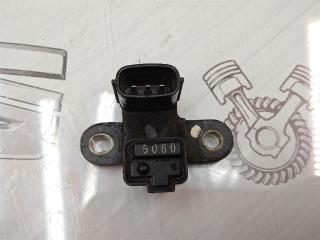 Датчик положения коленвала Mitsubishi Pajero 4G93T GDI 2001 (б/у)