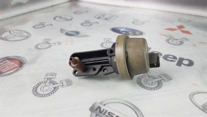 Клапан впускного коллектора Ford Focus CB4 QQDB 2005 (б/у)