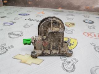 Крепление масляного фильтра Mazda Mazda 6 GH L813 2009 (б/у)