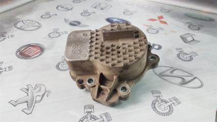 Помпа Toyota Prius ZVW30 2ZR-FXE 2014 (б/у)