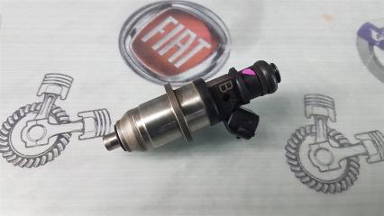 Форсунка Mitsubishi Dion CR9W 4G63 2002 (б/у)